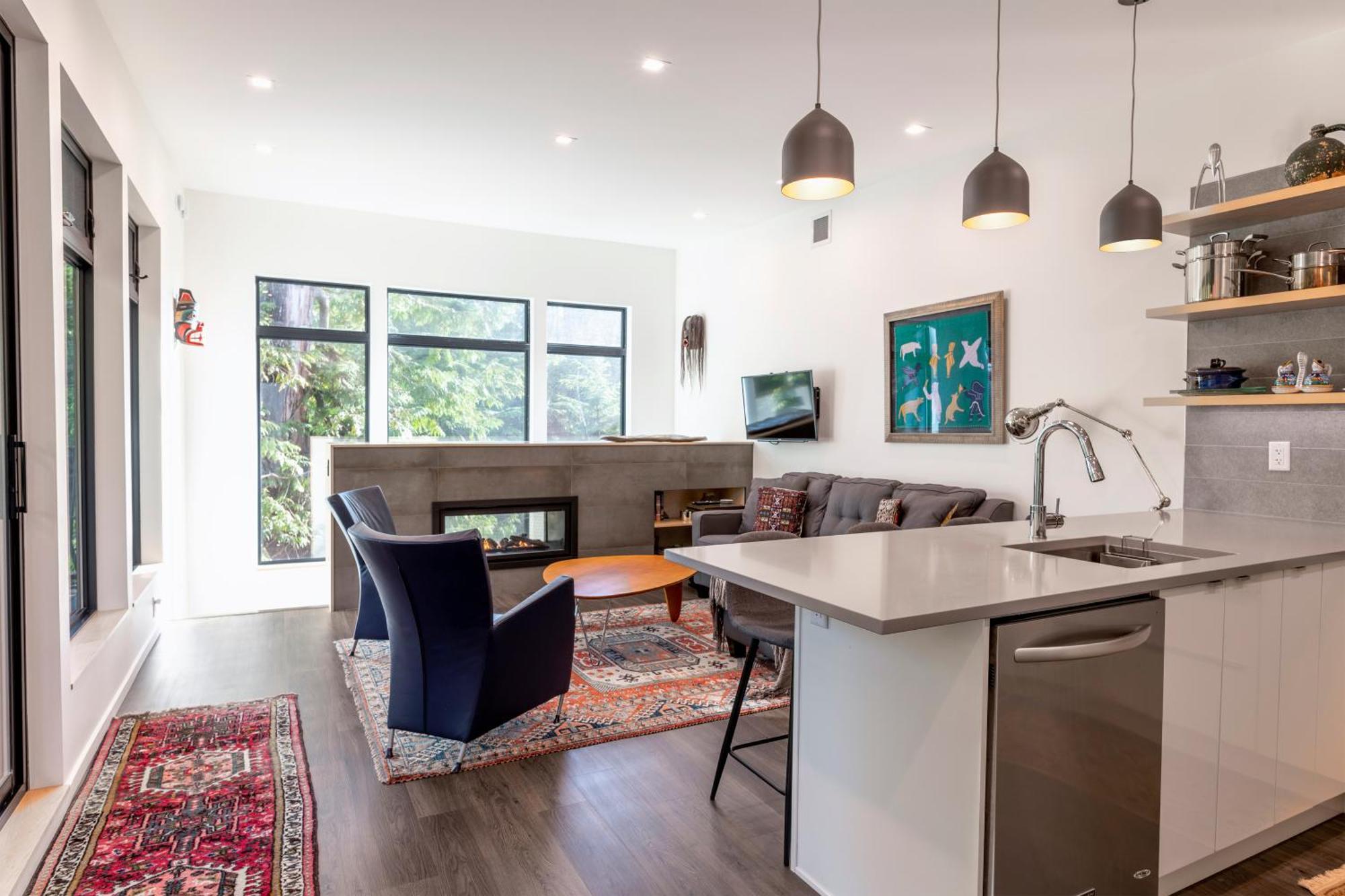 Storm Cove Suites 尤克卢利特 外观 照片