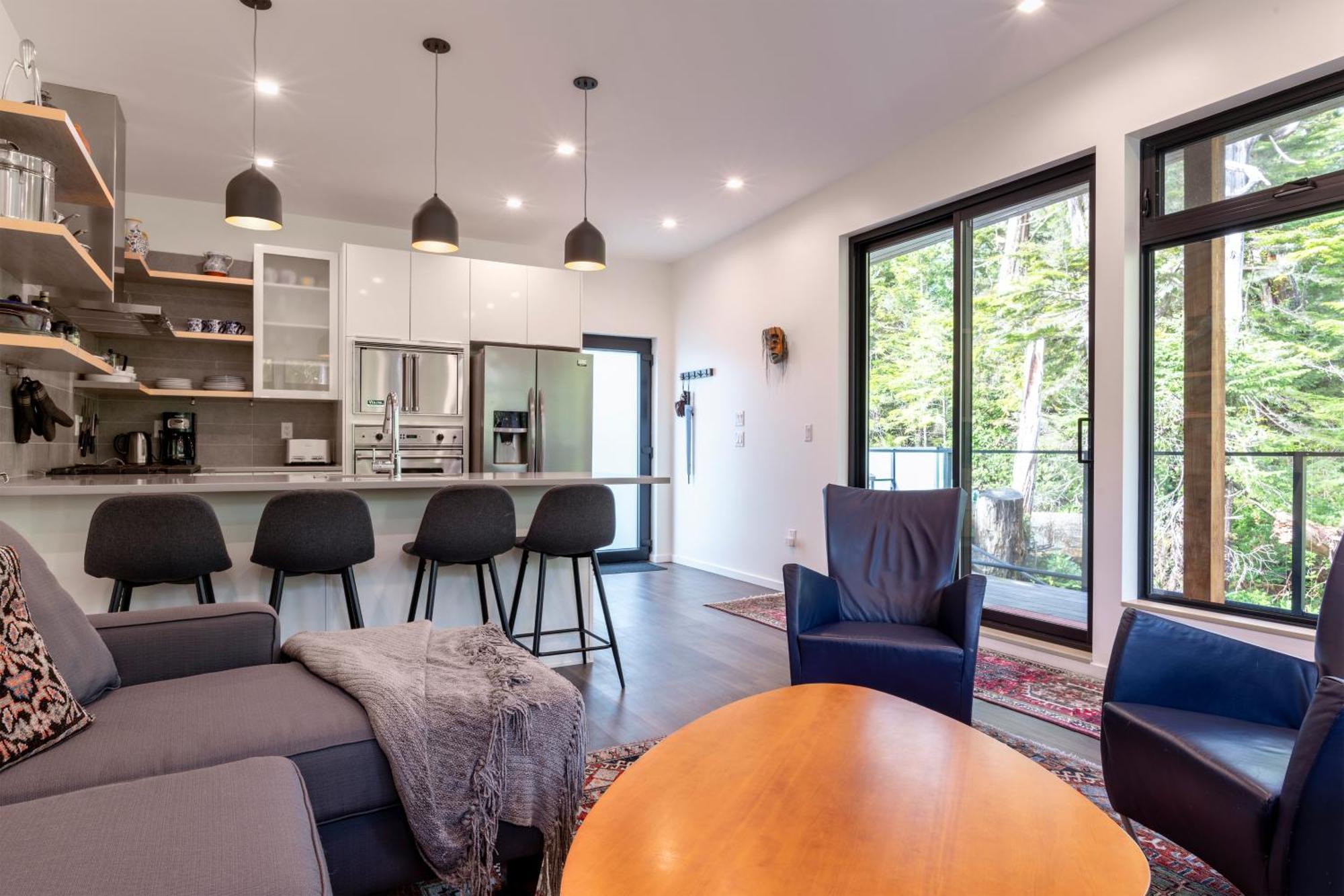 Storm Cove Suites 尤克卢利特 客房 照片